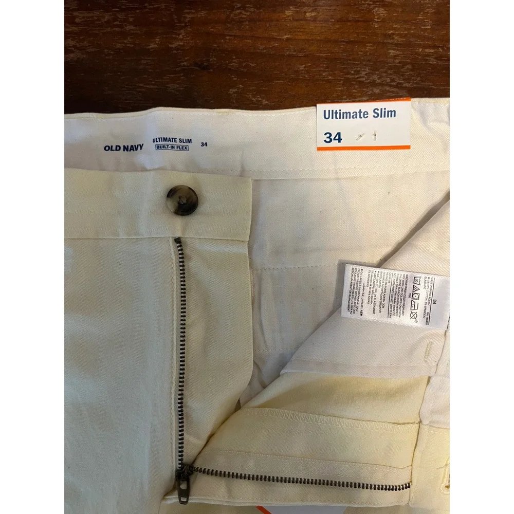 Old Navy Ultimate Slim Built-In Flex Shorts Lot of 3 Mens Size 34 Shorts
